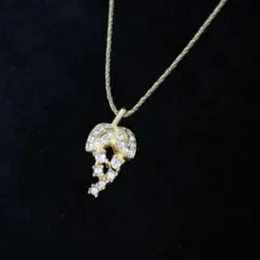 クリスチャン ディオール リーフ クリスタル ペンダント ネックレス クリスチャン ディオール リーフ クリスタル ペンダント ネックレス