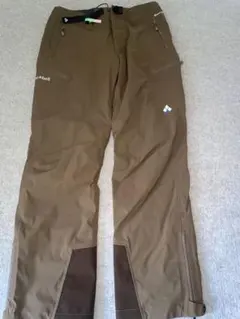 Item thumbnail for item 5ed1838e-28b7-44a9-b796-f8cb1b1b109a