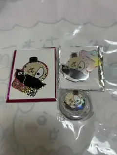 超まじかるちいかわ ラッコ アクリルキーホルダー 缶バッジ ステッカー