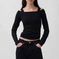 GAP モダンオフショルダートップス