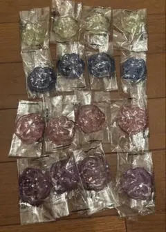 ぷにぷに肉球スクイーズ　4種　16点セット