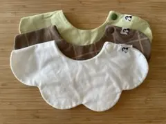 コットン製スタイ3枚セット（1枚はリバーシブルタイプ)