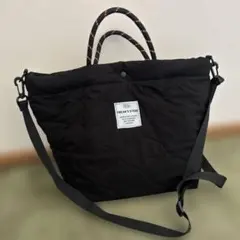 kiu×freaks store バッグ