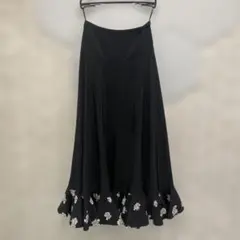 黒のフラメンコスカート 花柄フリル　M〜Lサイズ