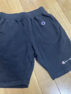 Champion 黒 ハーフパンツ 140サイズ