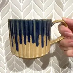 e*a様 未使用　黄色と青のマグカップ