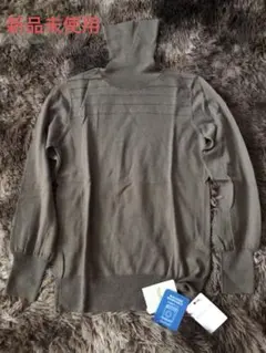 新品　タートルネック　薄手ニット　サイズS ブラウン？