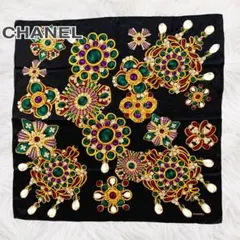CHANEL 幾何学模様 スカーフ 大判　ビンテージ 2026年最新】シャネル スカーフ ヴィンテージの人気アイテム - メルカリ