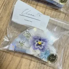 【アウトレット】ブルードライフラワーのバンスクリップ①