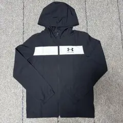 アンダーアーマー　フード付きジャケット 160cm