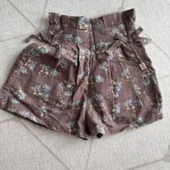 花柄ショートパンツ 90cm