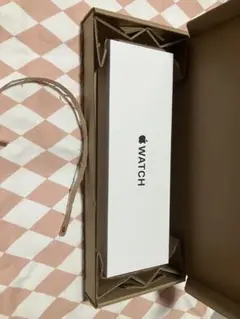 Apple Watch SE 40mm 新品　未使用　未開封　gps 第二世代