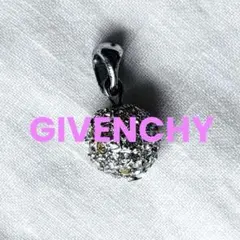 GIVENCHY パヴェボール チャーム