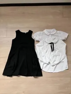 黒ワンピースと白シャツセット