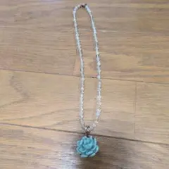 翡翠　蓮の花　ネックレス