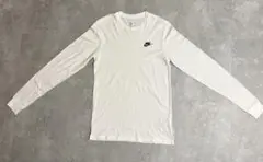 NIKE 刺繍ロゴ 長袖Tシャツ ホワイト