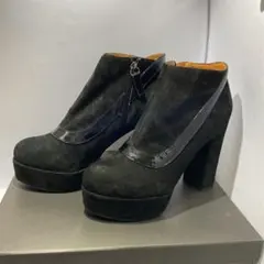 ジルスチュアートの新品未使用ブーツです。