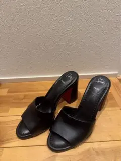 Christian Louboutin ブラック ハイヒール