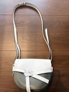 LOEWEロエベゲート　ショルダーバッグ