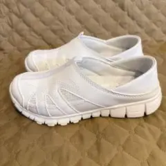 アンファミエイホワイトナース介護シューズS 値下げしました