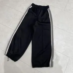 黒 ストライプ ロングパンツ