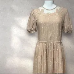 ヴィンテージ　ロングワンピース　オーガンジーレース　ベージュドット柄　テアード