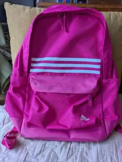 adidas リュック ピンク