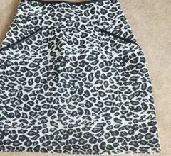 ヒョウ柄 スカートのサムネイル