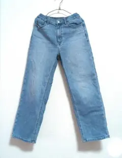 ユニクロ　ブルーデニム ストレートワイドパンツ　140 女の子　ガールズ
