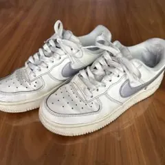 NIKE AIR FORCE 1 23.5センチUS6.5