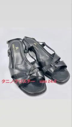 dp4943 TANINO CRISCI バックストラップ パンプス ブラックのサムネイル