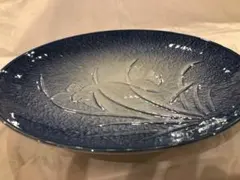 ★有田焼★ 美しい 菖蒲柄の 皿 25cm