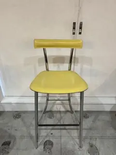 カウンターチェア　黄色
