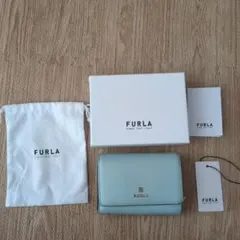 FURLA 水色 二つ折り財布