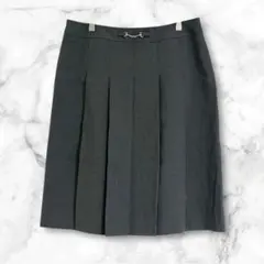 プリーツスカート　ひざ丈　シンプル　L〜LL シンプル　無地　ダークグレー