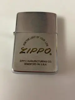 希少】カナダ製 ZIPPO カナダ国旗 メープルリーフ 箱・説明書付き 