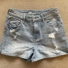 美品　OLD NAVY ライトブルー ダメージショートパンツのサムネイル