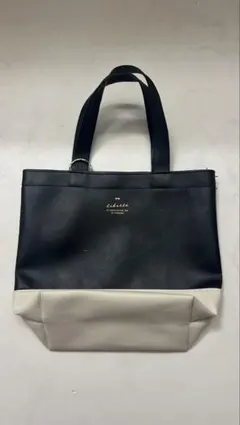 トートバッグ 黒と白のコンビネーション 中型