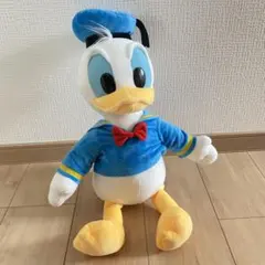 ドナルドダック ぬいぐるみのサムネイル