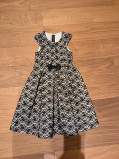 ネイビーとホワイトのレースワンピース 120cm