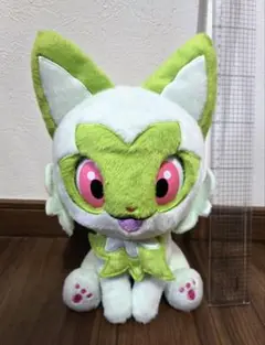 d⭕️⭕️ポケモン⭕️⭕️　なでてみつめてぱちくりニャオハ なでてみつめて♪ぱちくりニャオハ｜ポケットモンスター｜タカラ