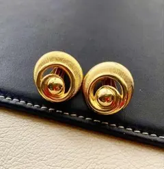 【希少】　ジバンシー　ヴィンテージ　イヤリング　【ブランド刻印あり】