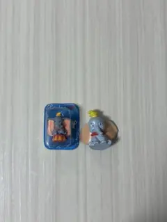 ダンボ　ガチャガチャ　２個セット