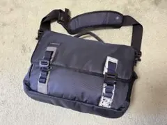 TIMBUK2 メッセンジャーバッグ ネイビー　美品