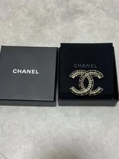 シャネル ブローチ