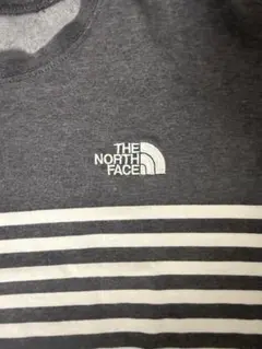 THE NORTH FACE ボーダー Tシャツのサムネイル