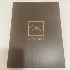 ニナリッチ　ハンカチーフ
