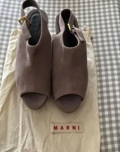 Item thumbnail for item 753665c4-b5de-49a4-99ab-343fe499079a