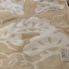 @西川産業 麻混 タオルケット ベージュ 松柄のサムネイル