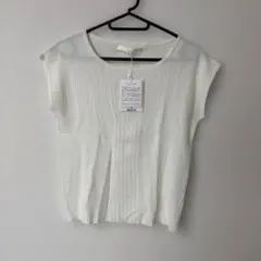 ナチュラルビューティー　新品 ノースリーブ リブニット 38 新品のサムネイル
